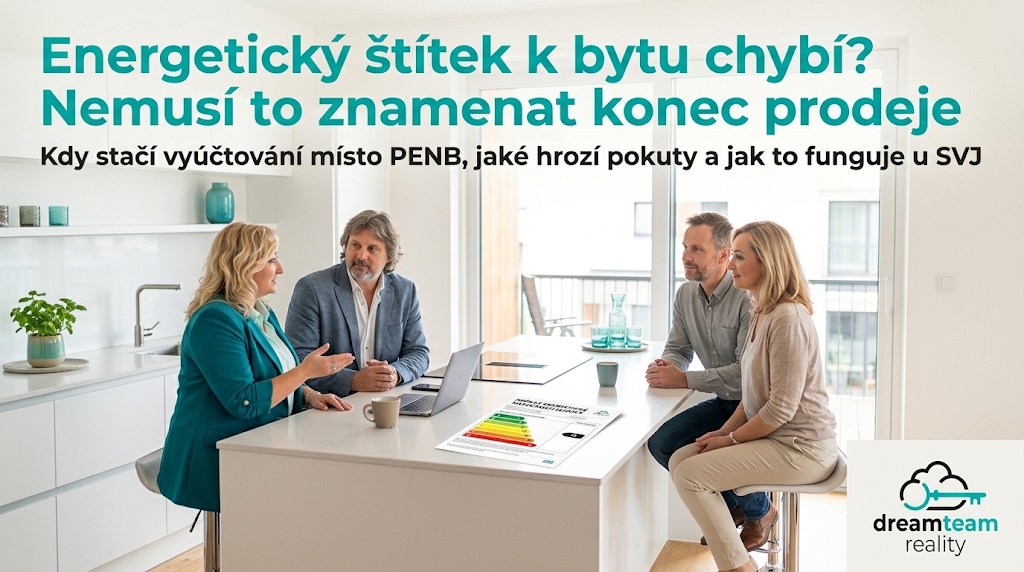 Energetický štítek k bytu chybí? Nemusí to znamenat konec prodeje Byt s kuchyňským ostrůvkem, na pultu leží dokument s energetickým štítkem A až G